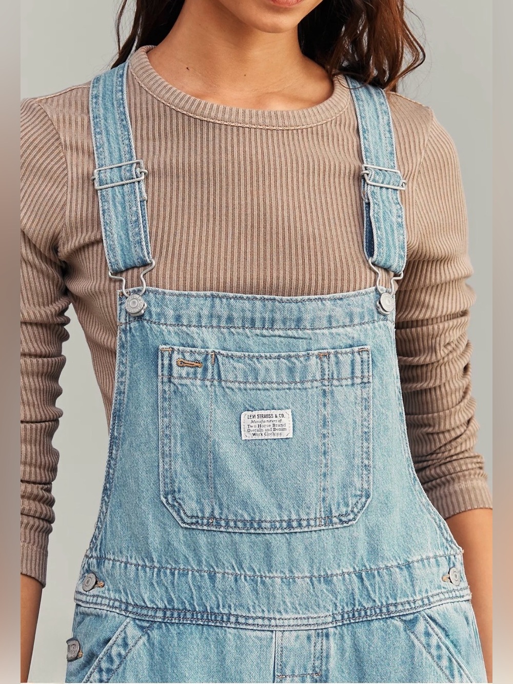 Levi’s Wide Leg Denim Overalls, Light Wash Blue, NWT, Women’s Size Small - Picture 2 of 10